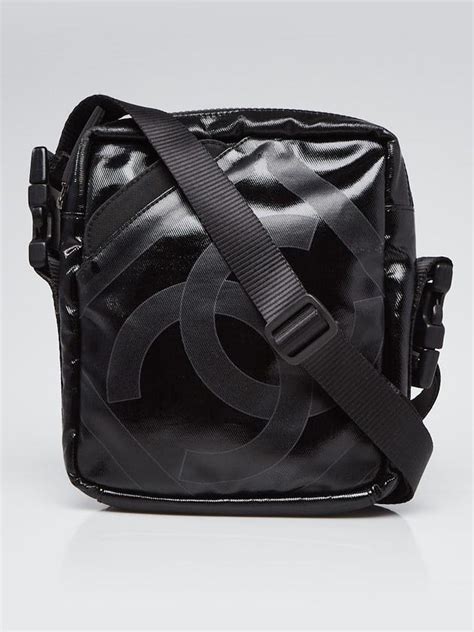 chanel black lines crossbody